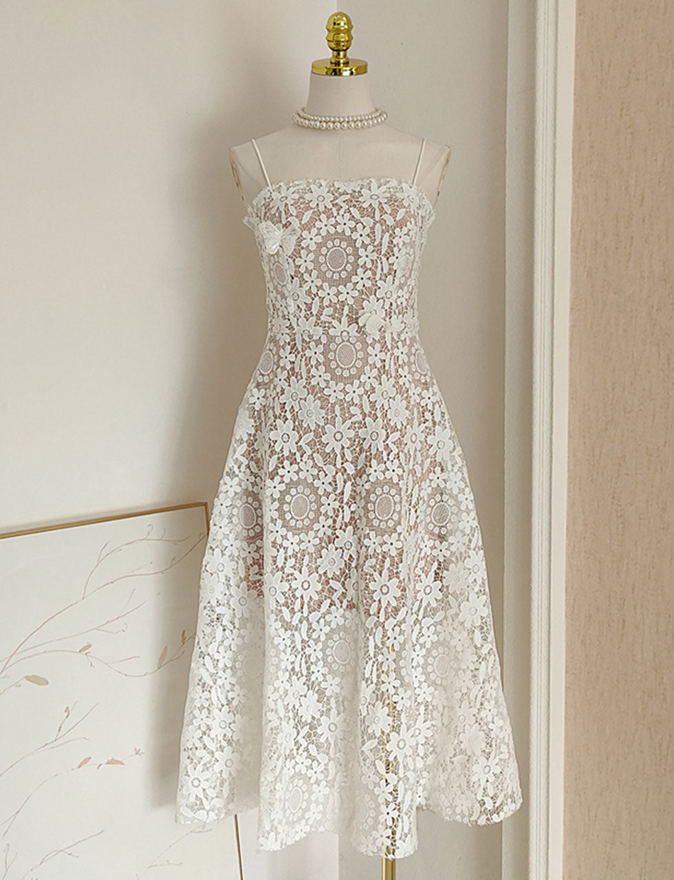 White Flower Lace Tube Swing Party Dress